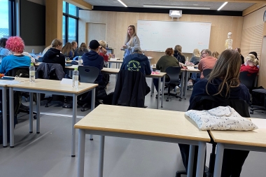 12. E2E - med verdensmålene i hænderne. Brobygning fra efterskole til ...